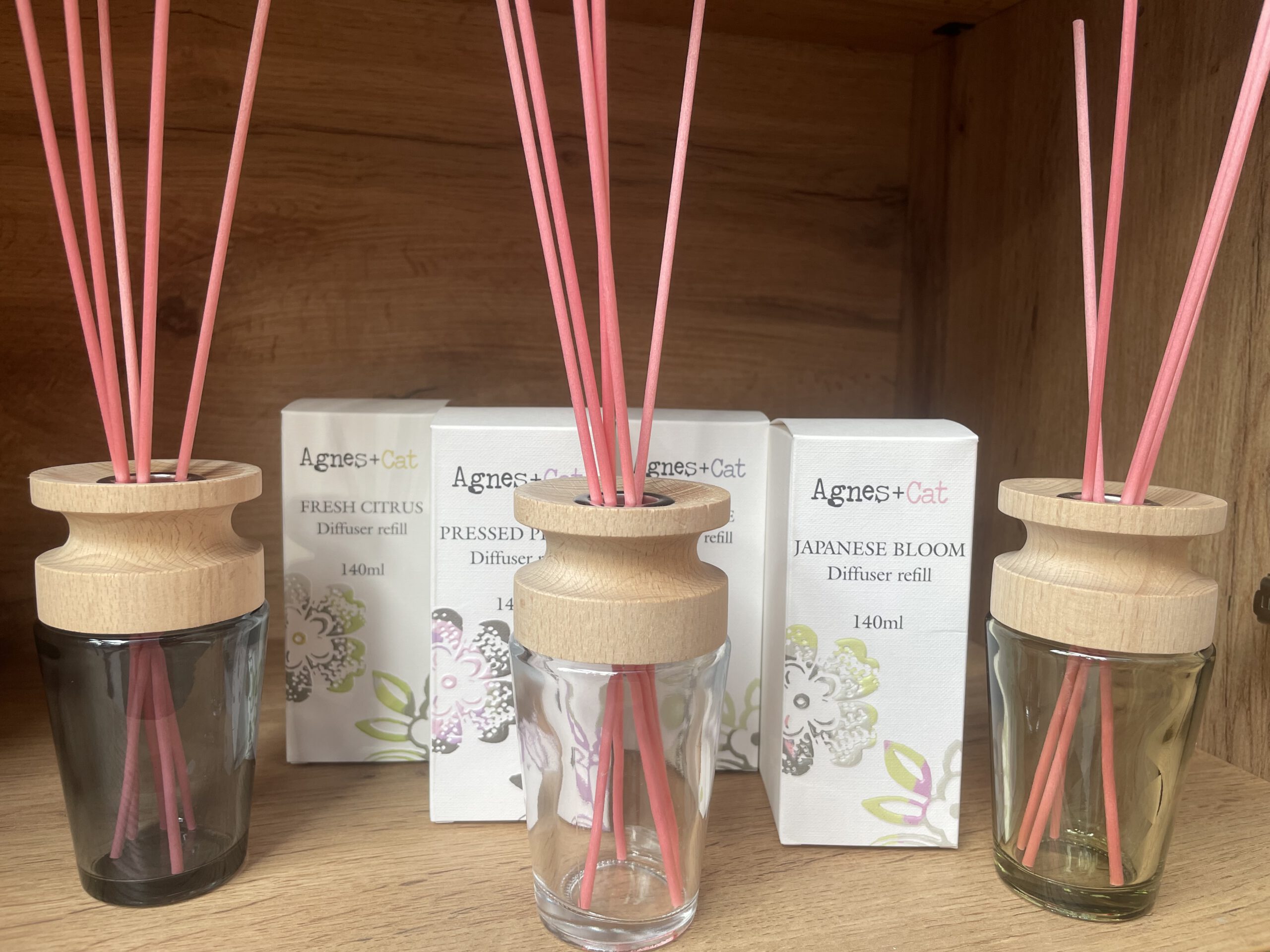 Geurstokjes Agnes + Cat (keuze uit 5 geuren)